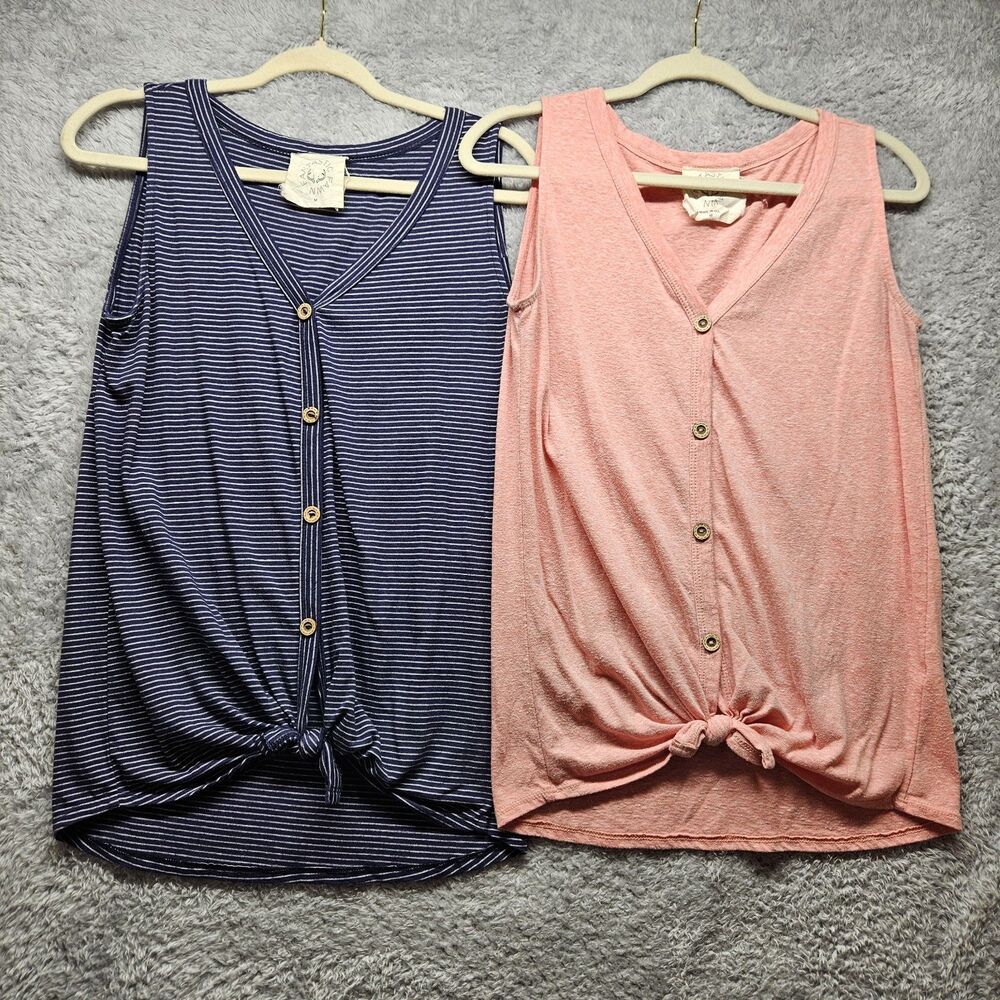 Fantastic Fawn Tank Top Bundle Pink Blue Knotted Size Medium Casual Button Front